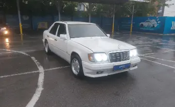 Mercedes-Benz E-Класс 1994 года за 1 500 000 тг. в Алматы фото 2