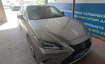 Lexus ES 2019 года за 20 000 000 тг. в Астана фото 3