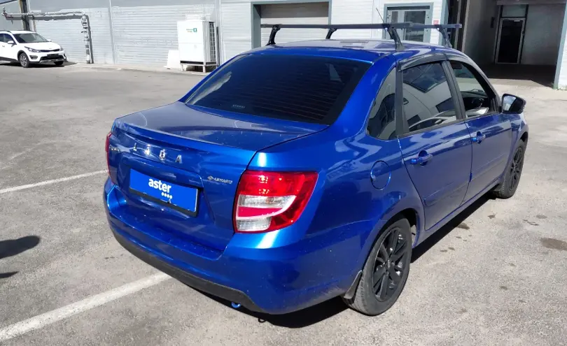 LADA (ВАЗ) Granta 2020 года за 3 100 000 тг. в Астана фото 3