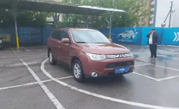 Mitsubishi Outlander 2012 года за 7 000 000 тг. в Алматы фото 2