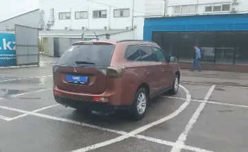Mitsubishi Outlander 2012 года за 7 000 000 тг. в Алматы фото 3