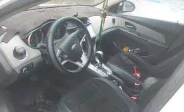 Chevrolet Cruze 2010 года за 2 500 000 тг. в Алматы фото 5