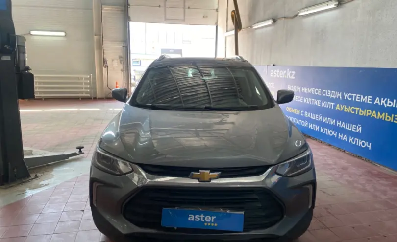 Chevrolet Tracker 2022 года за 7 000 000 тг. в Астана фото 2
