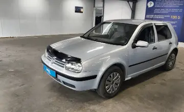 Volkswagen Golf 2000 года за 2 000 000 тг. в Астана фото 1