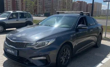 Kia Optima 2018 года за 6 000 000 тг. в Астана фото 1