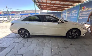 Hyundai Elantra 2023 года за 7 000 000 тг. в Талдыкорган фото 4