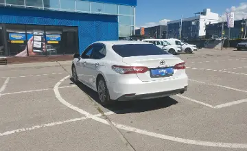 Toyota Camry 2018 года за 12 000 000 тг. в Алматы фото 4