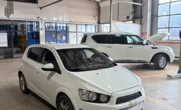 Chevrolet Aveo 2014 года за 3 500 000 тг. в Караганда фото 3