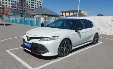 Toyota Camry 2021 года за 13 500 000 тг. в Шымкент фото 1