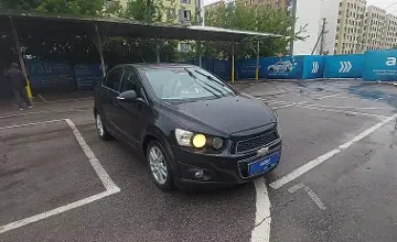 Chevrolet Aveo 2014 года за 4 000 000 тг. в Алматы фото 2