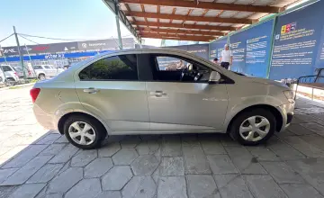 Chevrolet Aveo 2014 года за 3 500 000 тг. в Талдыкорган фото 4