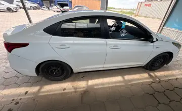 Hyundai Accent 2020 года за 6 000 000 тг. в Караганда фото 4