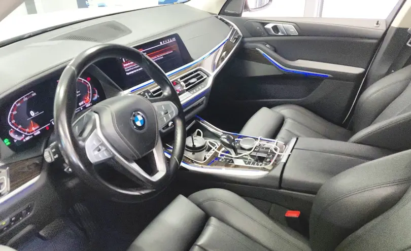 BMW X7 2019 года за 37 000 000 тг. в Астана фото 5