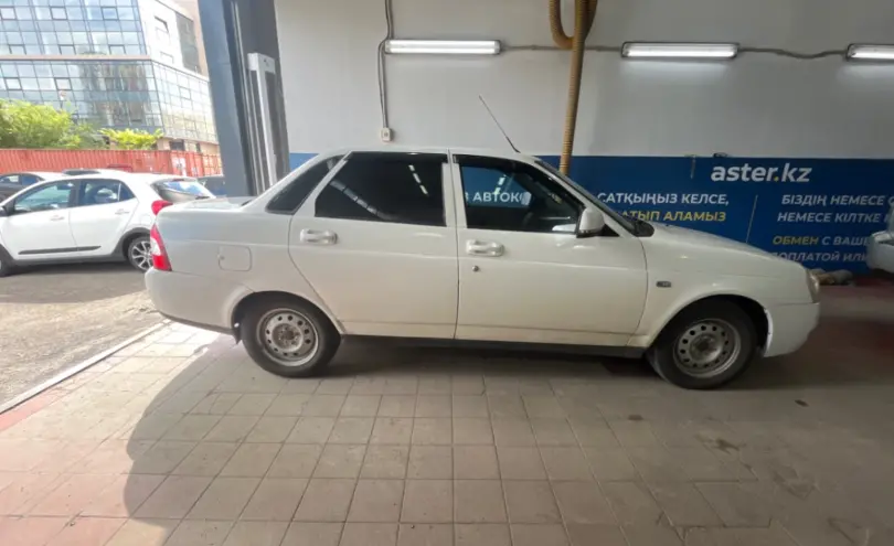 LADA (ВАЗ) Priora 2012 года за 1 500 000 тг. в Астана фото 4