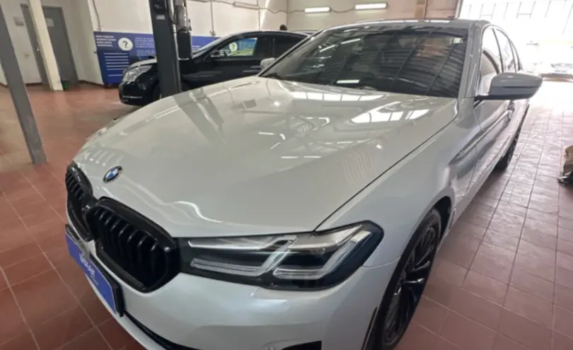 BMW 5 серии 2021 года за 21 000 000 тг. в Астана