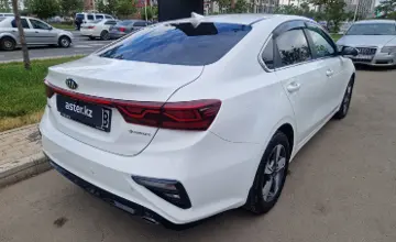 Kia Cerato 2019 года за 7 500 000 тг. в Астана