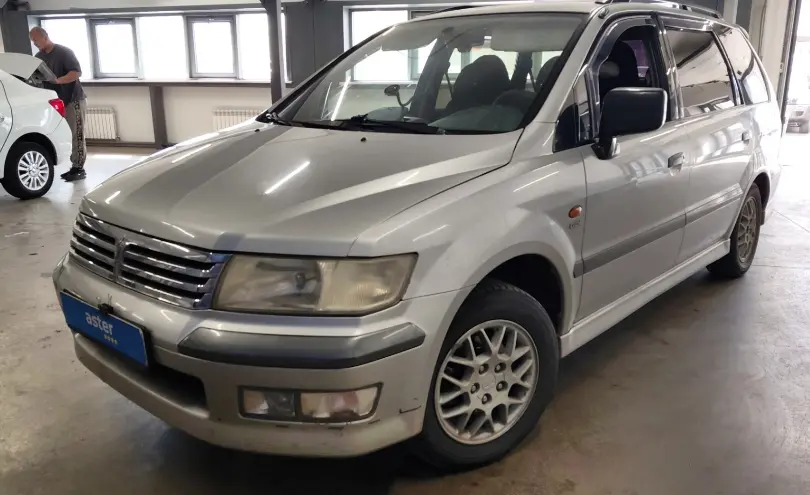 Mitsubishi Space Wagon 1998 года за 3 200 000 тг. в Астана