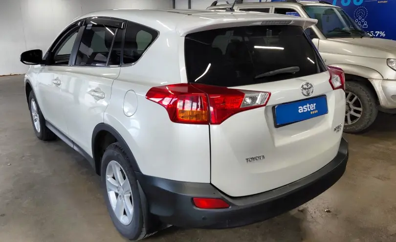 Toyota RAV4 2013 года за 9 500 000 тг. в Астана фото 3
