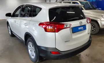 Toyota RAV4 2013 года за 9 500 000 тг. в Астана фото 4