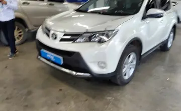 Toyota RAV4 2013 года за 9 500 000 тг. в Астана фото 1