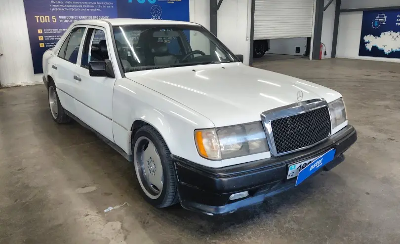Mercedes-Benz W124 1986 года за 1 600 000 тг. в Астана фото 2