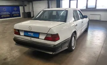 Mercedes-Benz W124 1986 года за 1 600 000 тг. в Астана фото 3