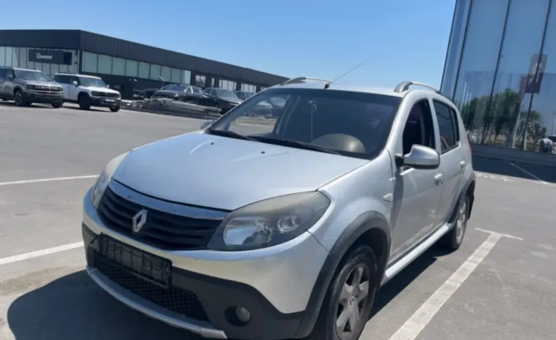 Renault Sandero 2014 года за 3 000 000 тг. в Шымкент