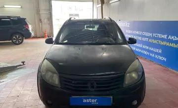 Renault Sandero 2012 года за 2 900 000 тг. в Астана фото 2