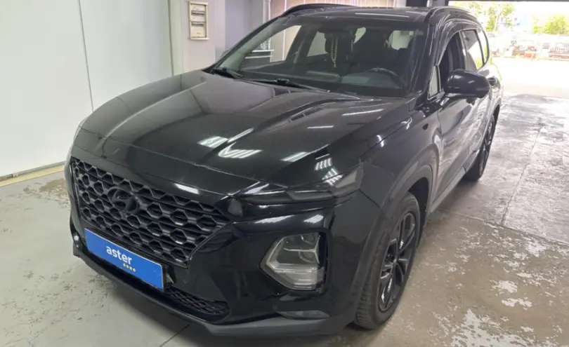 Hyundai Santa Fe 2019 года за 13 000 000 тг. в Павлодар