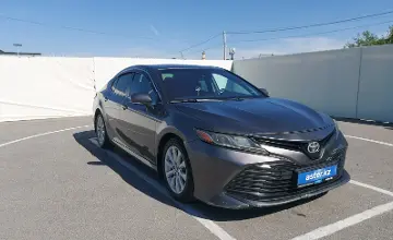 Toyota Camry 2019 года за 10 500 000 тг. в Шымкент фото 2