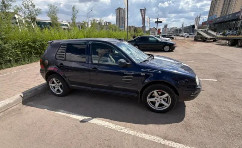 Volkswagen Golf 2001 года за 1 200 000 тг. в Астана фото 4