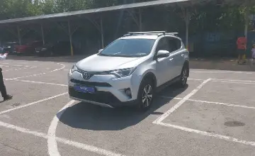 Toyota RAV4 2017 года за 9 200 000 тг. в Алматы фото 1