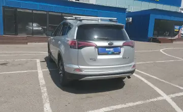 Toyota RAV4 2017 года за 9 200 000 тг. в Алматы фото 4