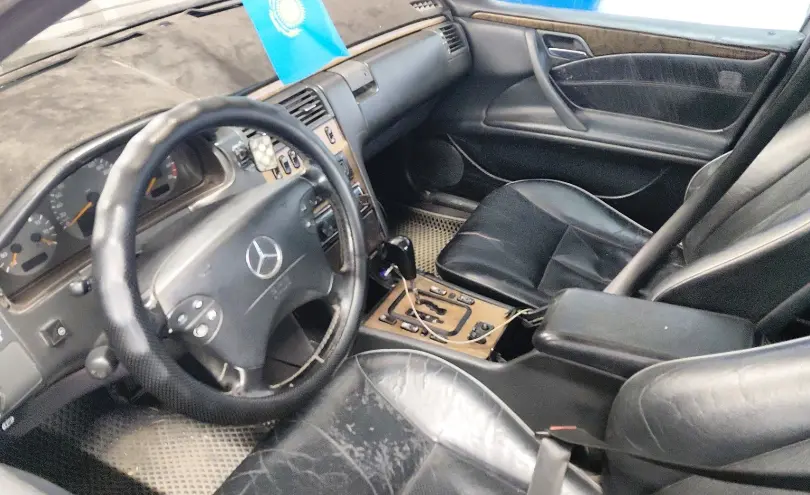 Mercedes-Benz E-Класс 2000 года за 3 700 000 тг. в Астана фото 5
