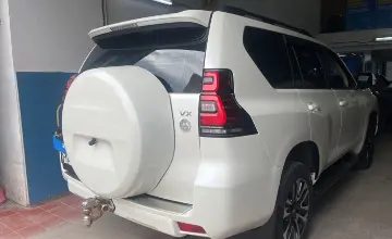 Toyota Land Cruiser Prado 2022 года за 35 000 000 тг. в Астана