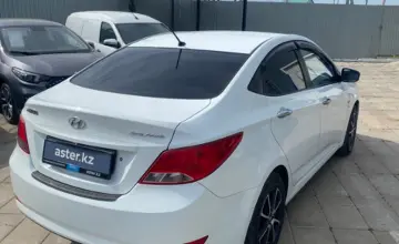 Hyundai Solaris 2015 года за 3 500 000 тг. в Уральск