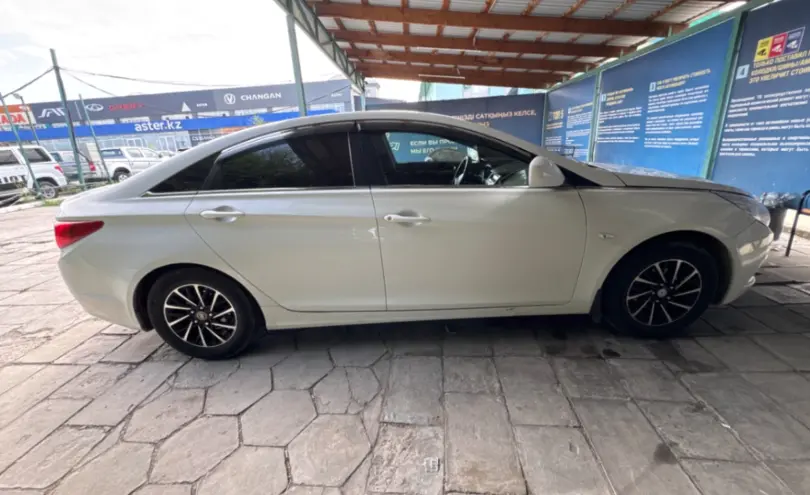 Hyundai Sonata 2011 года за 5 000 000 тг. в Талдыкорган фото 4