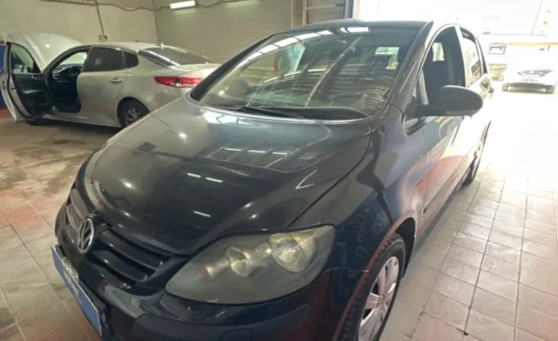 Volkswagen Golf Plus 2008 года за 2 500 000 тг. в Астана