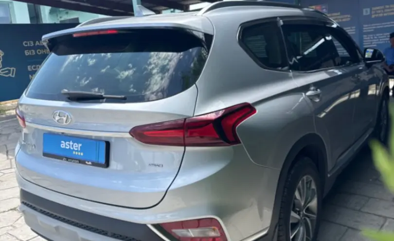 Hyundai Santa Fe 2019 года за 11 500 000 тг. в Талдыкорган фото 5
