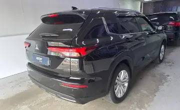 Mitsubishi Outlander 2022 года за 11 000 000 тг. в Павлодар