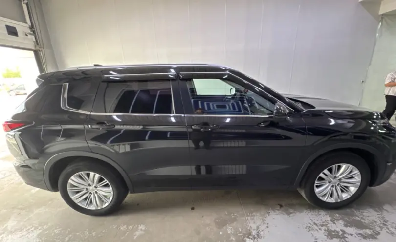 Mitsubishi Outlander 2022 года за 11 000 000 тг. в Павлодар фото 4