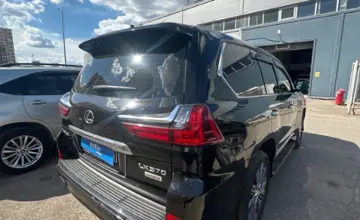 Lexus LX 2016 года за 39 000 000 тг. в Астана