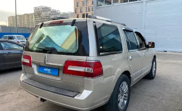 Lincoln Navigator 2007 года за 8 000 000 тг. в Астана
