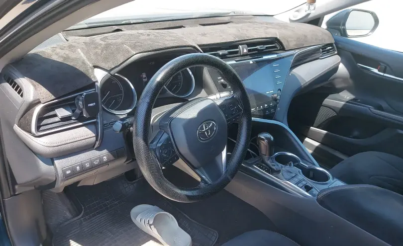 Toyota Camry 2019 года за 11 000 000 тг. в Шымкент фото 5