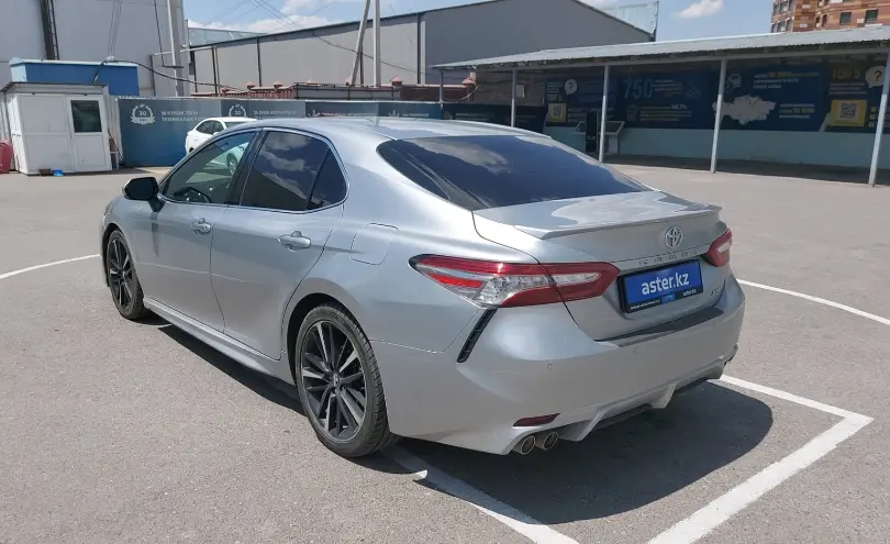 Toyota Camry 2017 года за 12 000 000 тг. в Шымкент фото 4