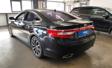 Hyundai Grandeur 2012 года за 7 500 000 тг. в Астана фото 4