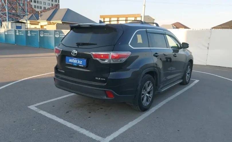 Toyota Highlander 2014 года за 15 000 000 тг. в Шымкент фото 3