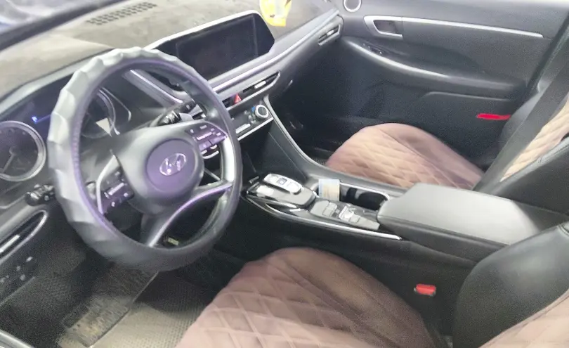 Hyundai Sonata 2019 года за 10 000 000 тг. в Астана фото 5