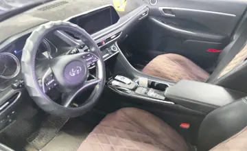 Hyundai Sonata 2019 года за 10 000 000 тг. в Астана фото 5