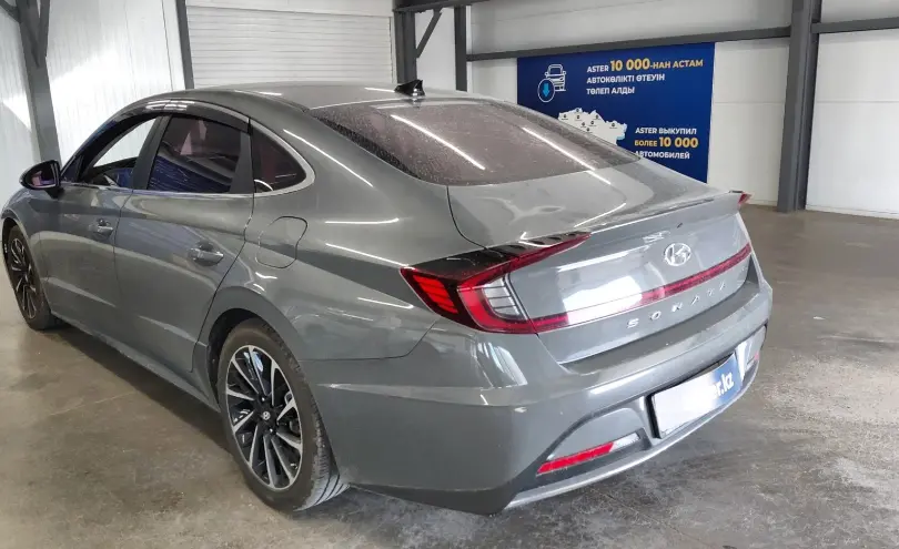 Hyundai Sonata 2019 года за 10 000 000 тг. в Астана фото 4
